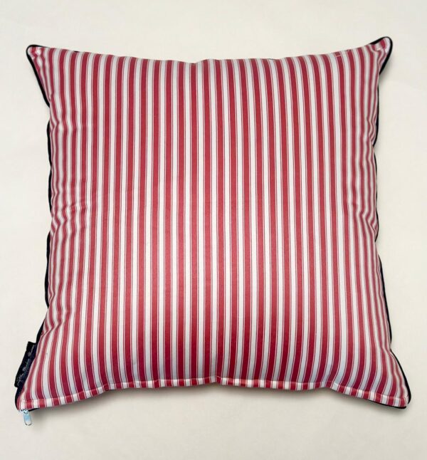 Stripes Red:cushion